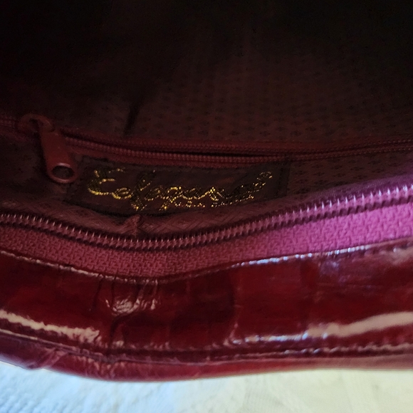 Rich red burgundy Eel skin clutch - Picture 7 of 10